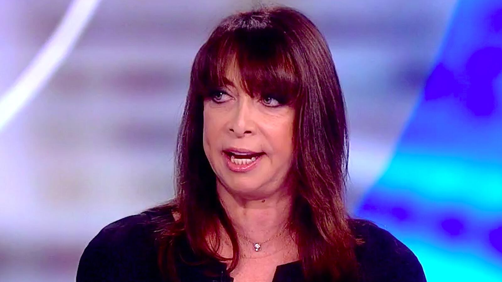 181002-The-View-Illeana-Douglas-tease_pebdom