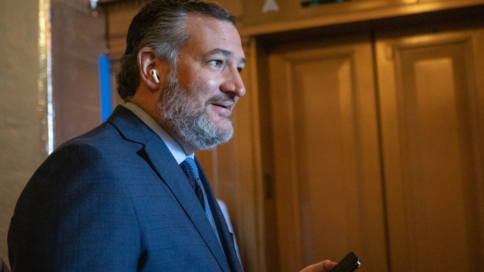 GettyImages-1242348638_z8znxq