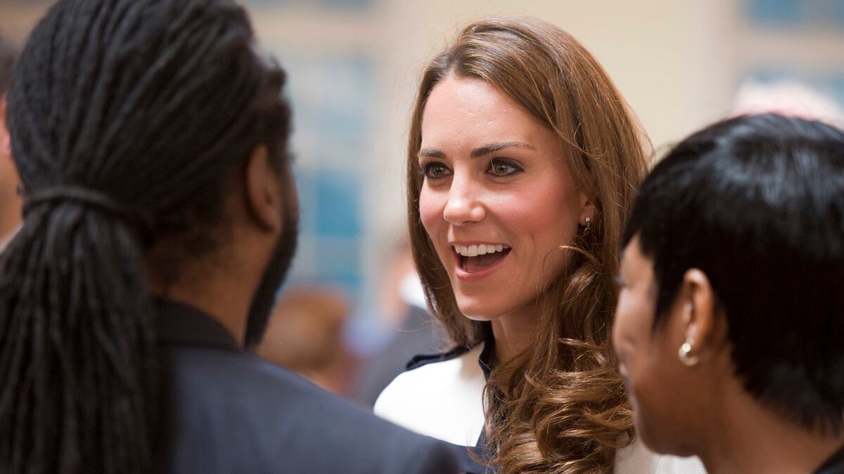 cheats/2011/09/21/palace-to-give-kate-middleton-lessons/middleton-training-cheat_ttgalf