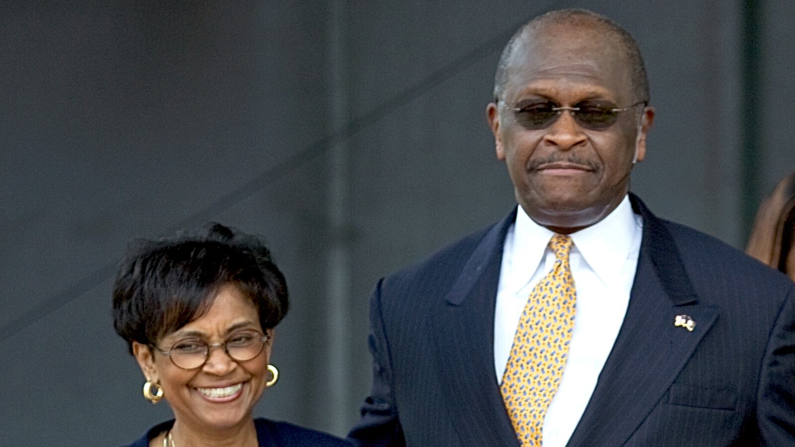 articles/2011/11/04/herman-cain-s-wife-gloria-is-right-to-stay-mum-on-harassment/gloria-cain-cottle_mhh7bv