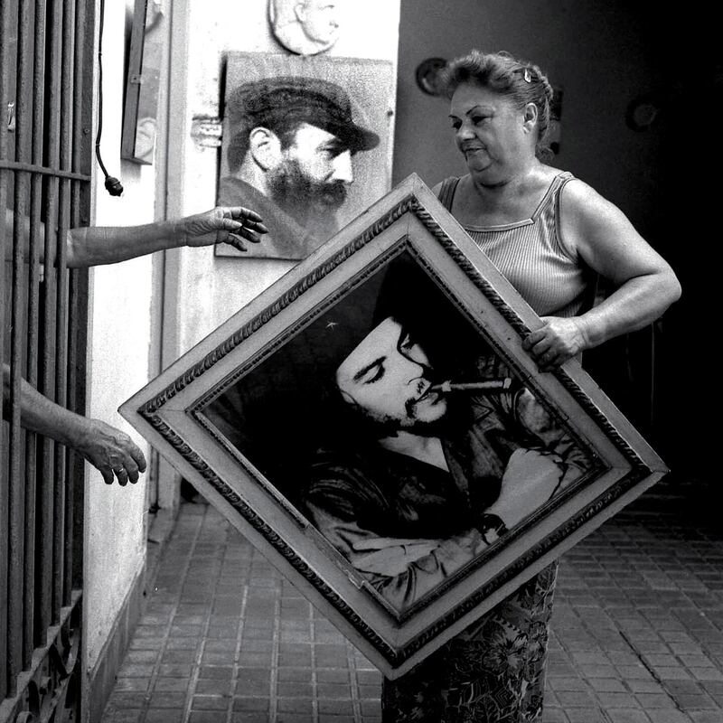 galleries/2016/01/03/cuba-s-wild-private-life/161216-Commandante-Ernesto-Guevara-04_copy_nwc5od