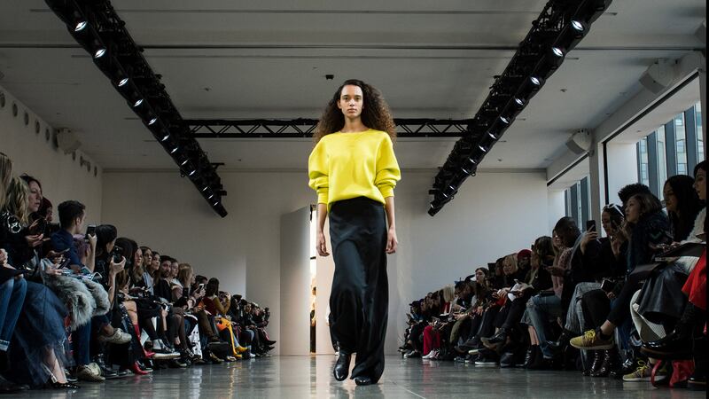 180208-noon-embed1_okskau