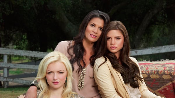 articles/2012/05/16/dina-eastwood-opens-up-about-mrs-eastwood-company-and-life-with-clint/dina-eastwood-stern-teaser_a9diqf