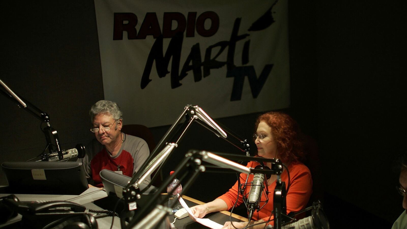 cheats/2013/07/14/congress-repeals-ban-on-us-propaganda/130714-propaganda-ban-us-cheat_lluw7n