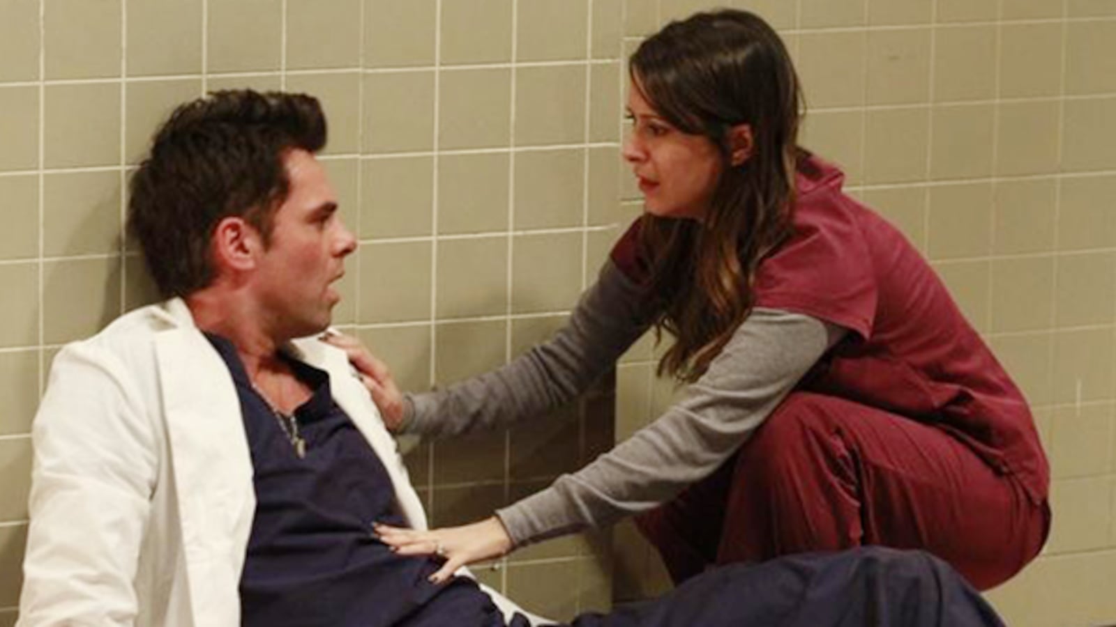 articles/2012/02/22/general-hospital-fights-back/general-hospital-fernandez_wtqa0h