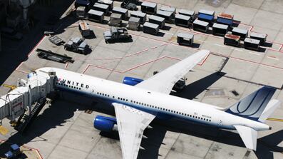 cheats/2010/08/31/terror-suspects-arrested-aboard-united-flight-1/terror-dry-run_o0ulys