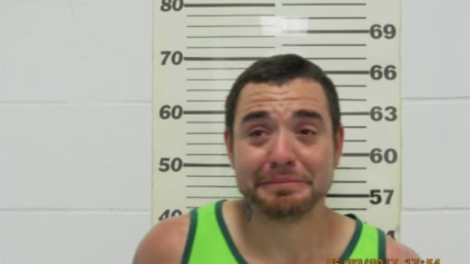 articles/2017/05/11/man-unleashes-anti-muslim-tirade-on-family-saying-you-re-a-f-king-muslim/170511-Jones-Guy-yells-tease_slpdgi