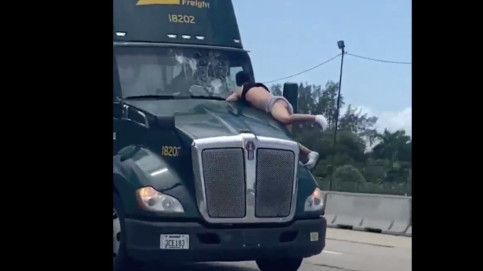 Screen_Shot_2020-08-01_at_8.59.44_PM_xbbxmt