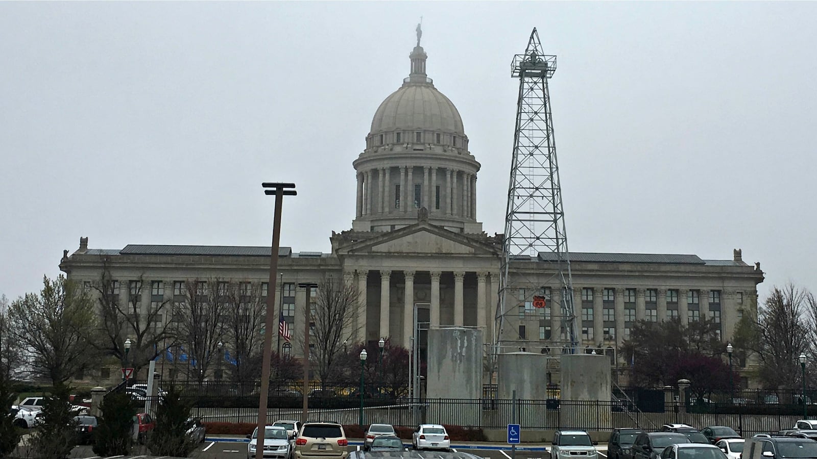 cheats/2016/05/19/ok-passes-bill-criminalizing-abortion/160519-oklahoma-abortion-law-cheat_esuiib