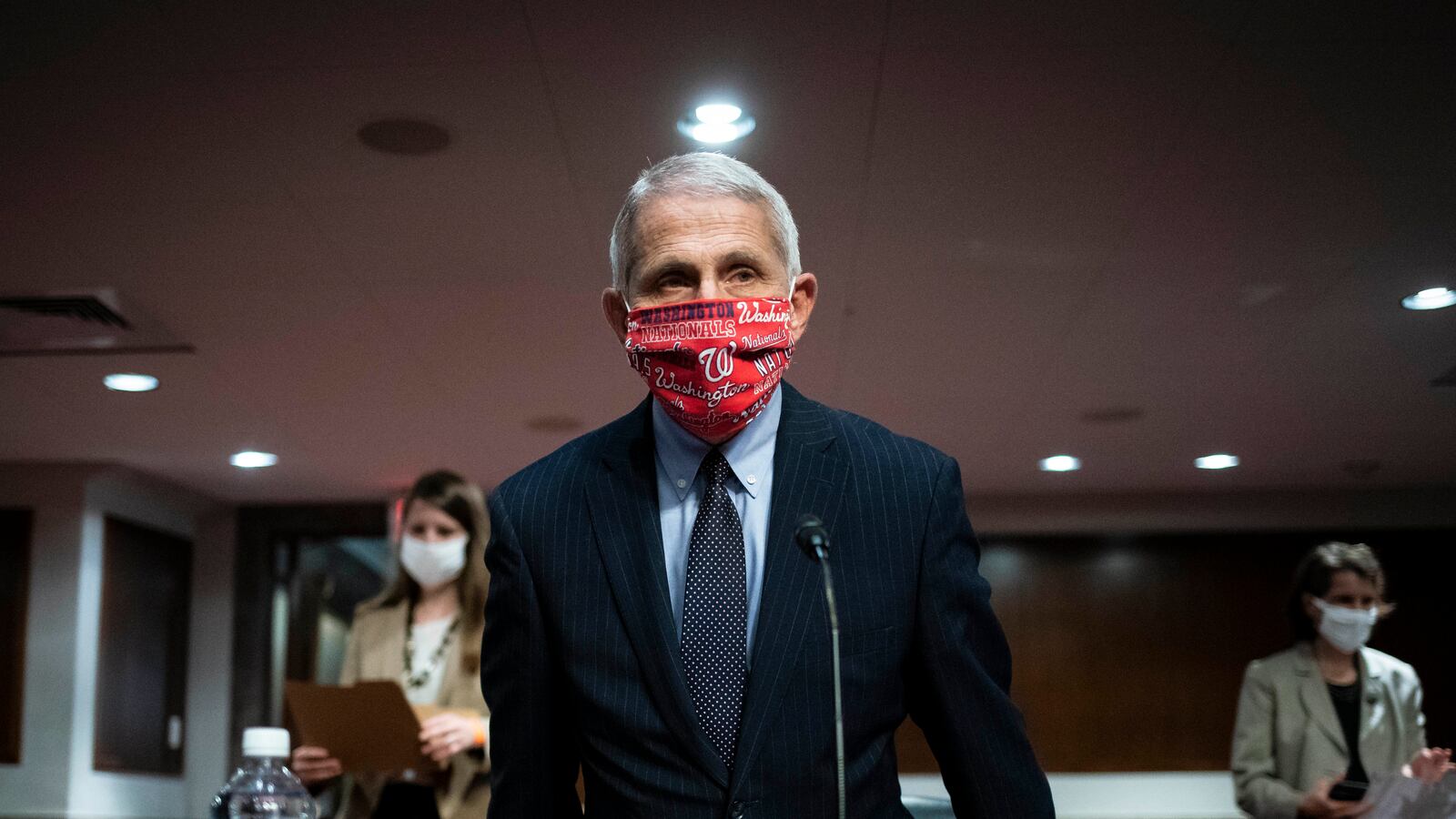 2020-07-01T000000Z_166465587_MT1LTANA000FAO0F5_RTRMADP_3_CORONAVIRUS-COVID-19-MASK-PANDEMIC-UNITED-STATES-WASHINGTON_xhj1or