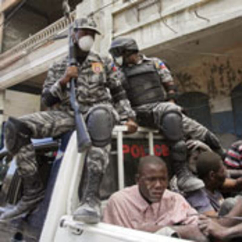 articles/2010/01/17/haitis-lawless-streets/shargel-rebuild-haiti_75788_nuwpse