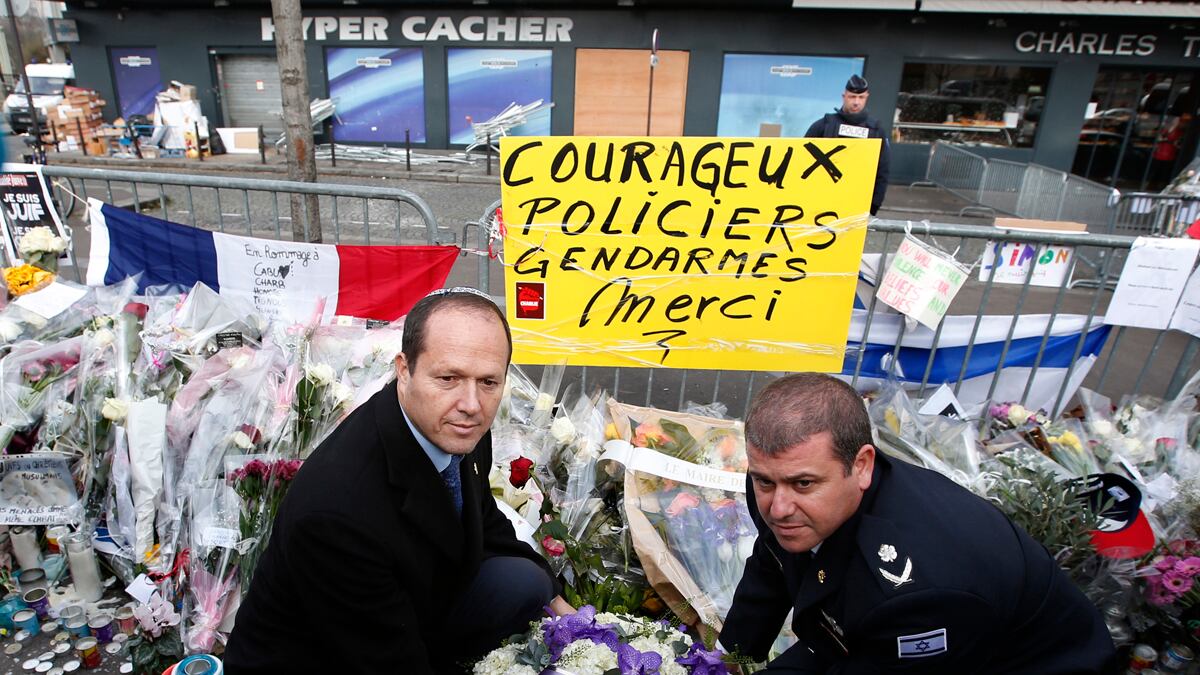 cheats/2015/06/30/anti-semitism-drops-after-terror-attacks/160630-anti-semitism-cheat_bz4jbo