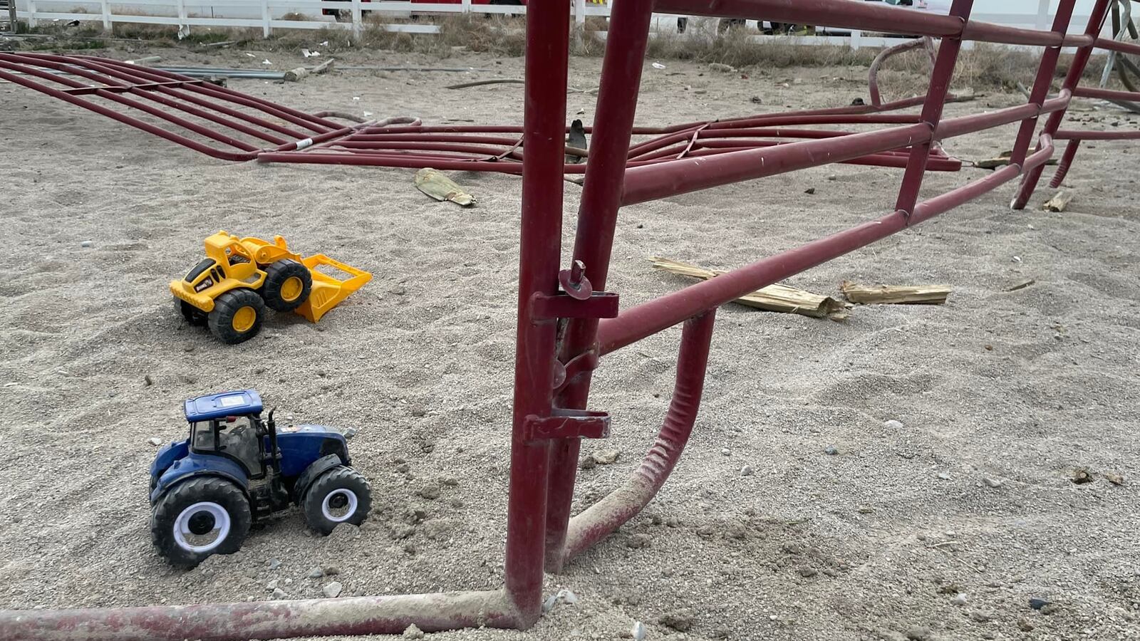 279276652_374491484719433_7924203435797359850_n_pjxotu