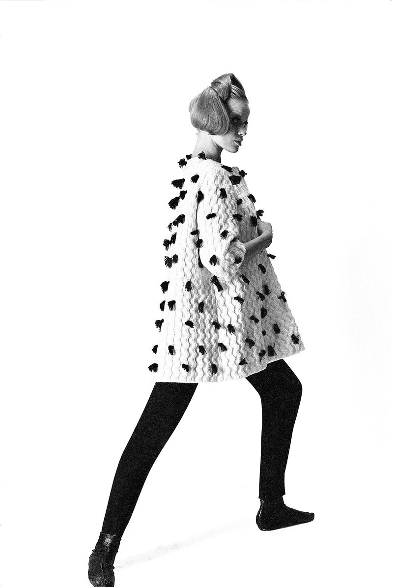 galleries/2014/02/26/unseen-photographs-of-1960s-german-supermodel-veruschka-photos/gal-model-veruschka-4_kg4pyt