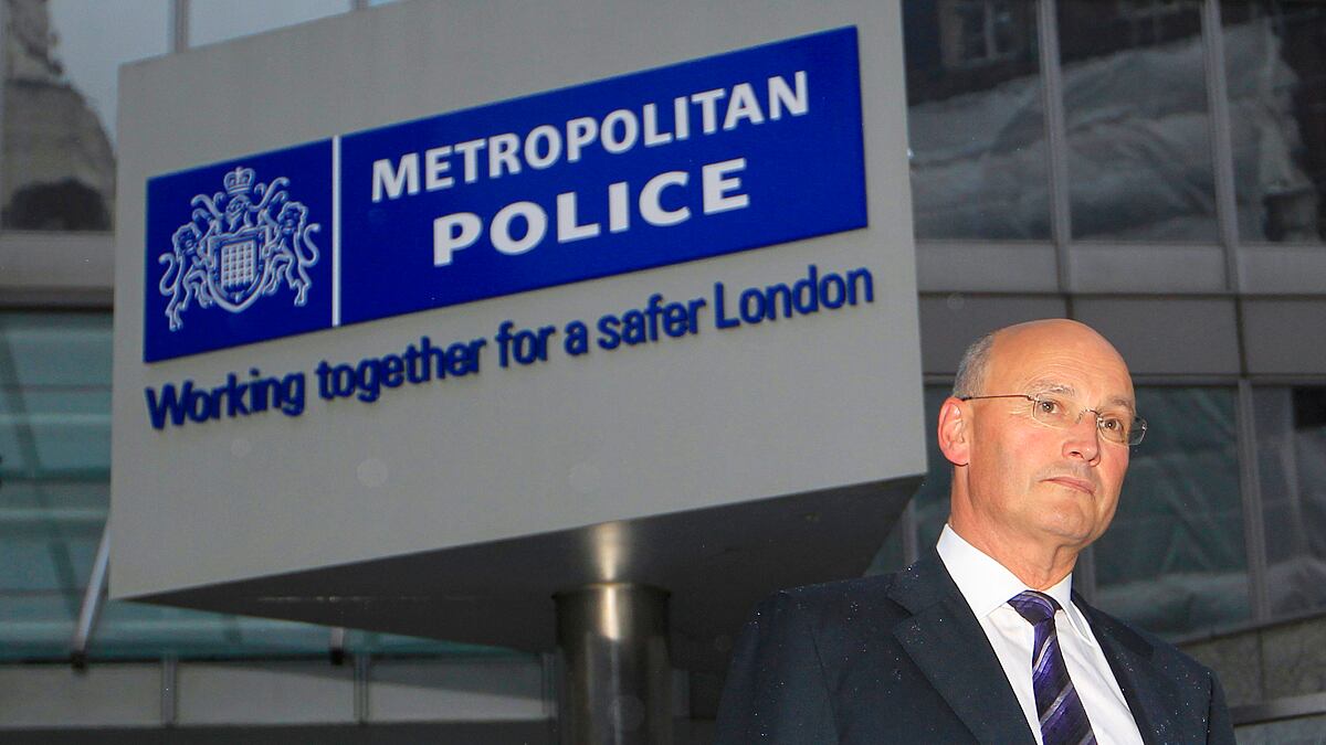 articles/2011/07/30/britain-s-police-reach-new-low-in-phone-hacking-scandal/police-corruption-notw-mcclaggen_om5qqf