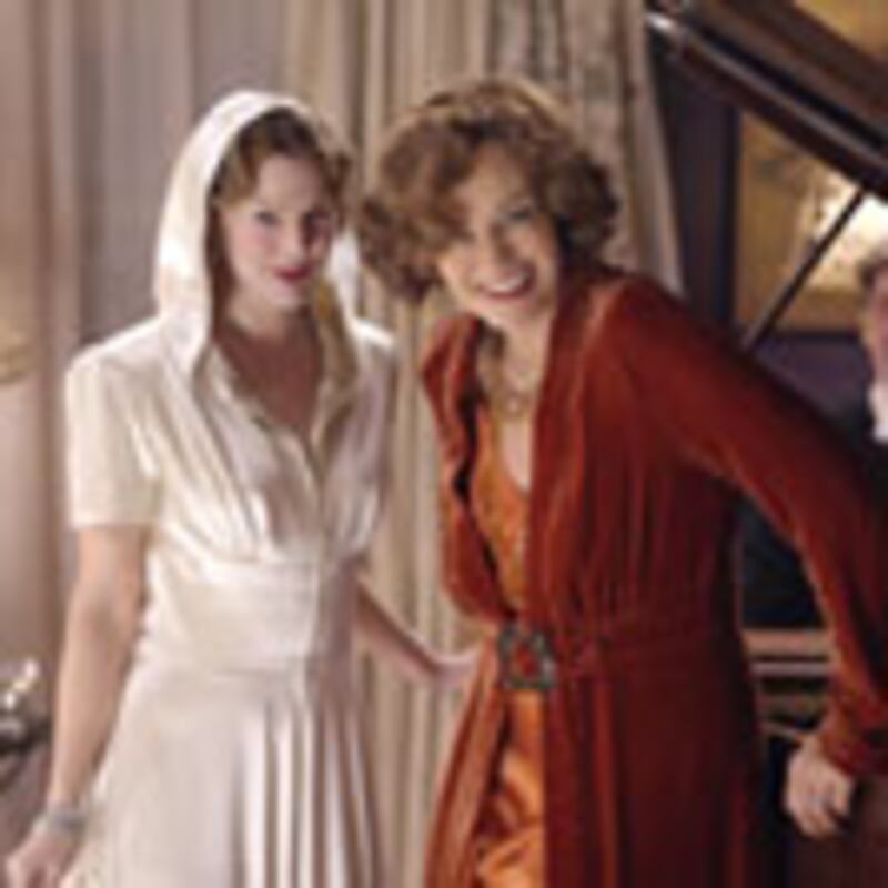 articles/2009/04/18/grey-gardens/james-grey-gardens_22276_yoyeul