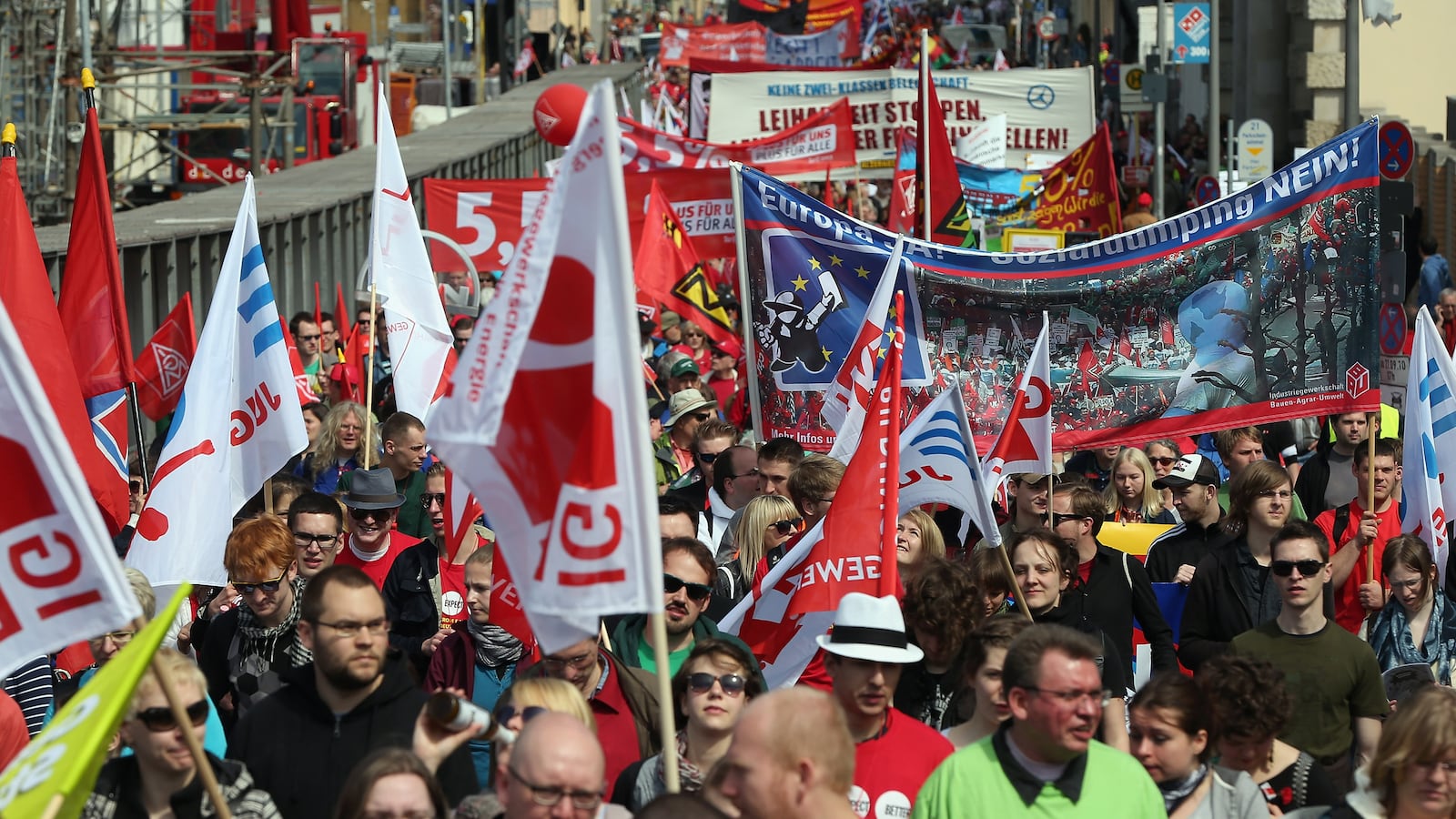 cheats/2013/05/01/thousands-riot-for-may-day-in-europe/130501-may-day-protests-cheat_eijmlb