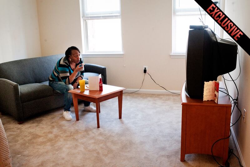 articles/2012/03/28/census-data-reveals-elder-women-s-poverty-crisis/elderly-women-poverty-bennetts-tease_a0e7tk