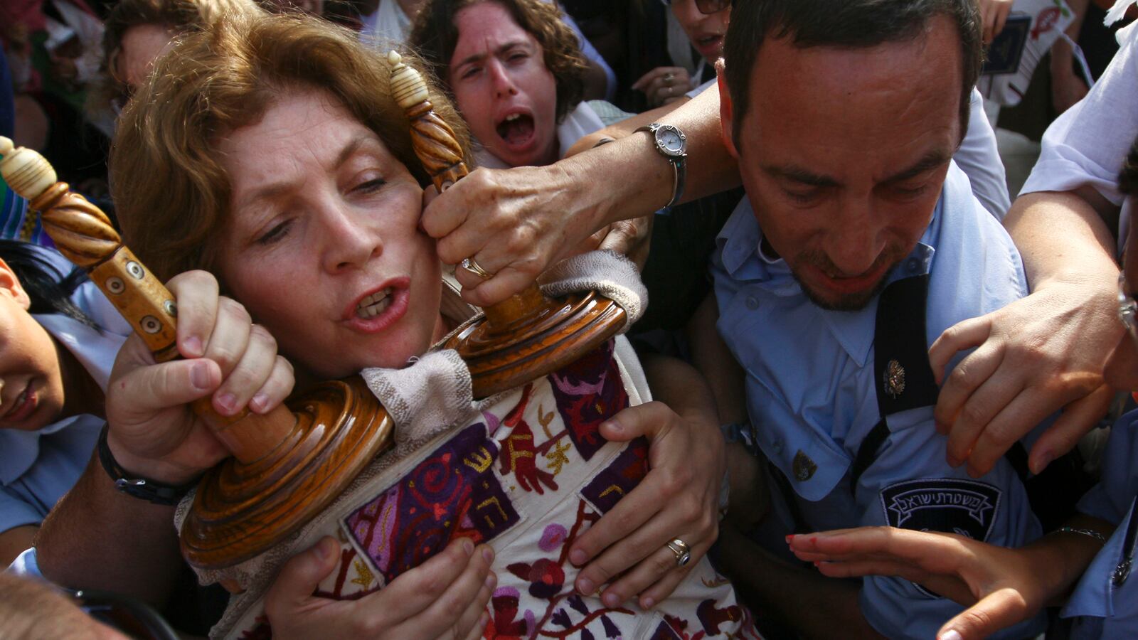 articles/2013/03/13/women-of-the-wall-creates-culture-clash-in-israel/130205-ephron-wall-women-embed2_rbz4qe