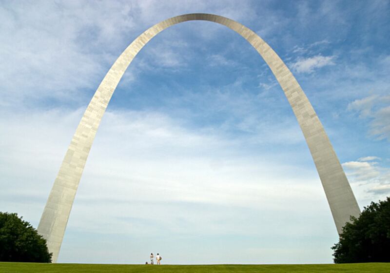 galleries/2010/10/06/30-cities-to-restart-your-career/smartest-cities---st-louis_ywsfa6