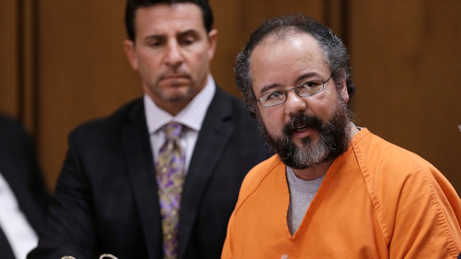 cheats/2013/10/10/did-castro-die-from-auto-erotic-asphyxiation/130911-Ariel-Castro-cheat_bok2rr