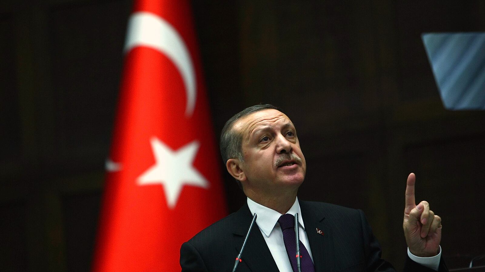 cheats/2015/06/07/erdogan-s-party-loses-majority-in-turkey/150409-erdogan-morsi-cheat_kslwh3