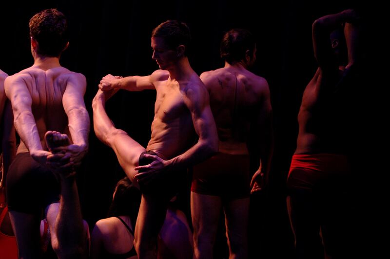 articles/2012/12/31/confessions-of-an-extreme-yogi/lorr-yoga-comp-embed4_q8ckrp