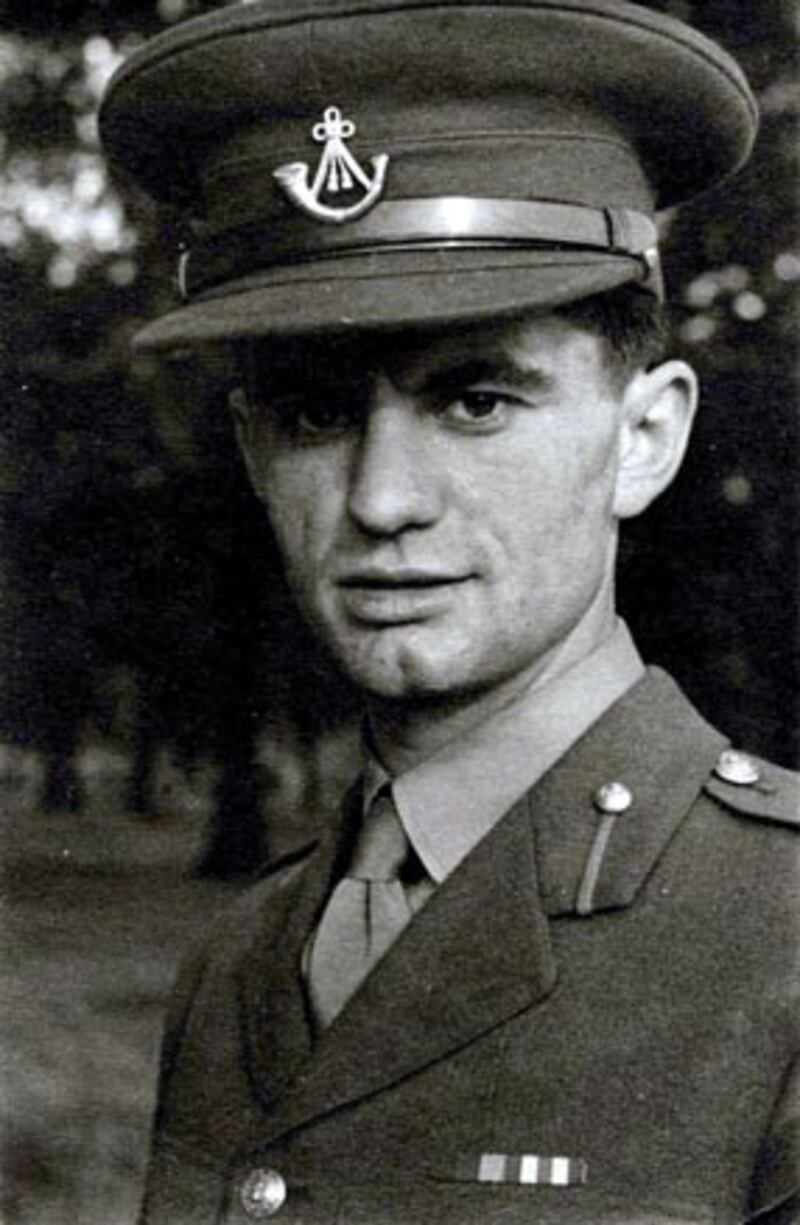 galleries/2009/08/09/peter-masters-and-x-troop/masters-father-peter-masters-03_qxo0di