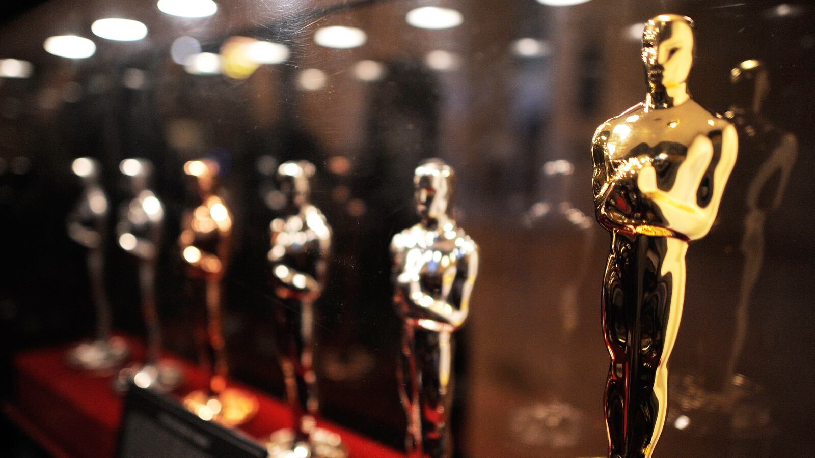 articles/2014/02/24/here-s-a-full-list-of-the-oscar-presenters/140118-oscar-winners2-witw_x3tuqg