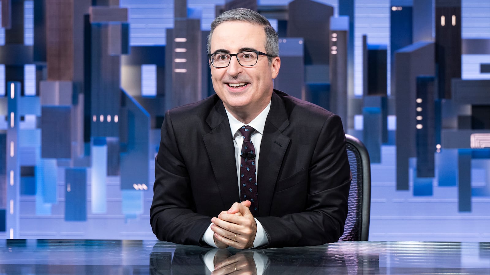 John_Oliver_HBO_fjv6ee
