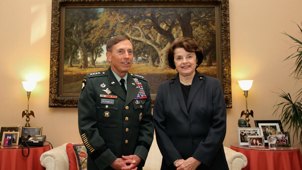 cheats/2012/11/09/sen-feinstein-laments-petraeus-resignation/feinstein-petraeus-steps-down-cheat_ts3p0t