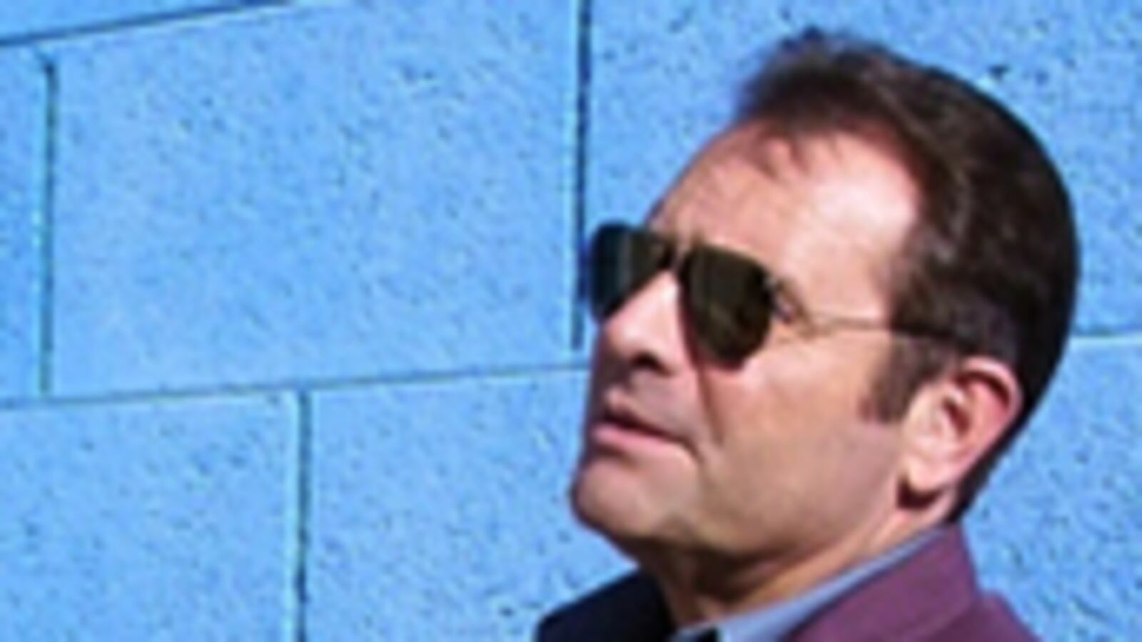 articles/2009/04/29/pulp-fiction-with-a-poets-touch/antrim-nobody-move-denis-johnson_24390_l6csjv