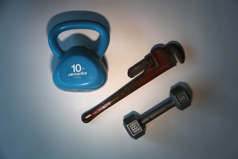 galleries/2014/11/26/the-most-insane-weapons-seized-at-jfk-photos/141119-tsa-weapons-03_g4dkhe