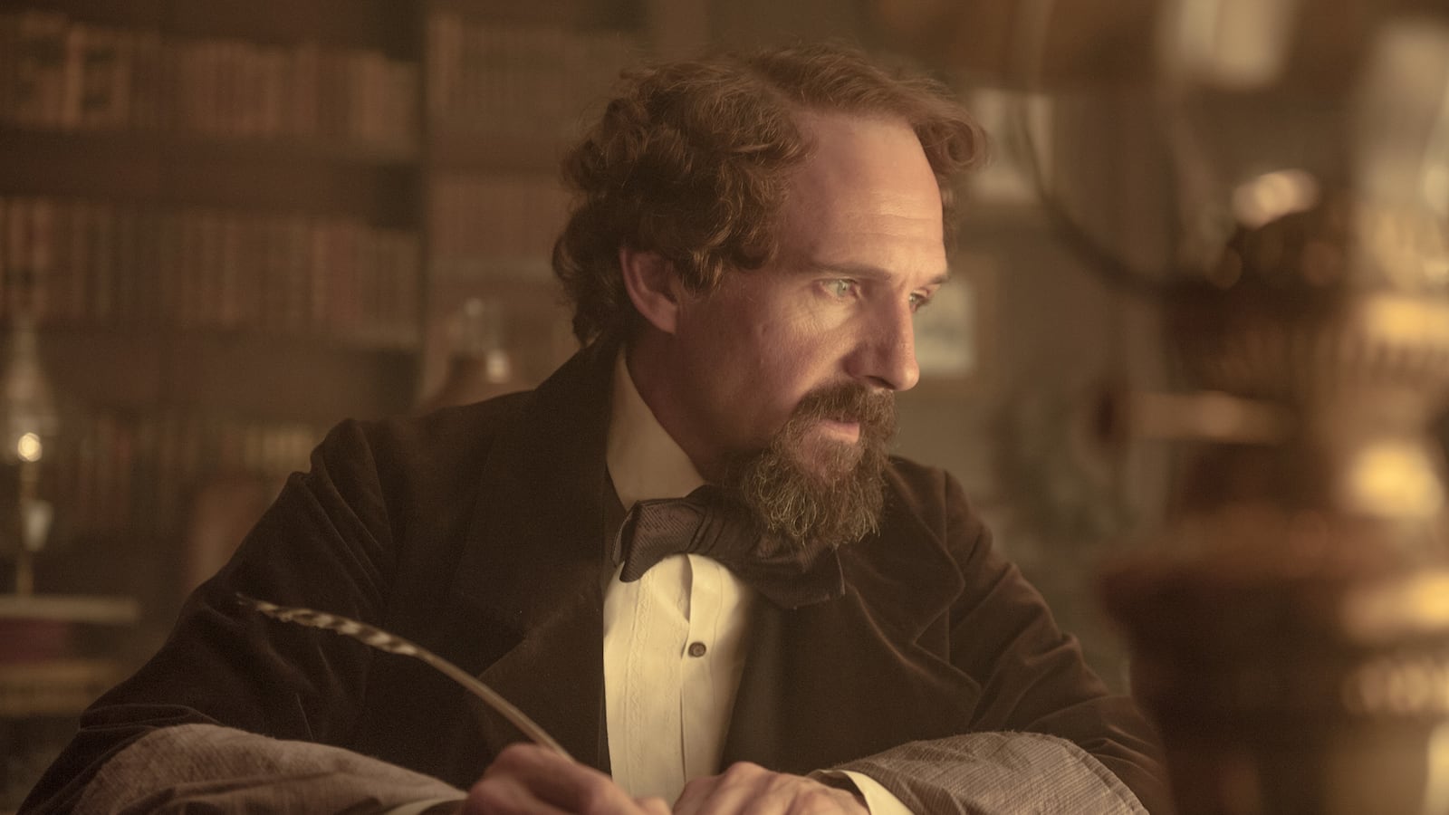 articles/2013/12/24/ralph-fiennes-as-charles-dickens-in-love/131223-james-fiennes_bf1zkz