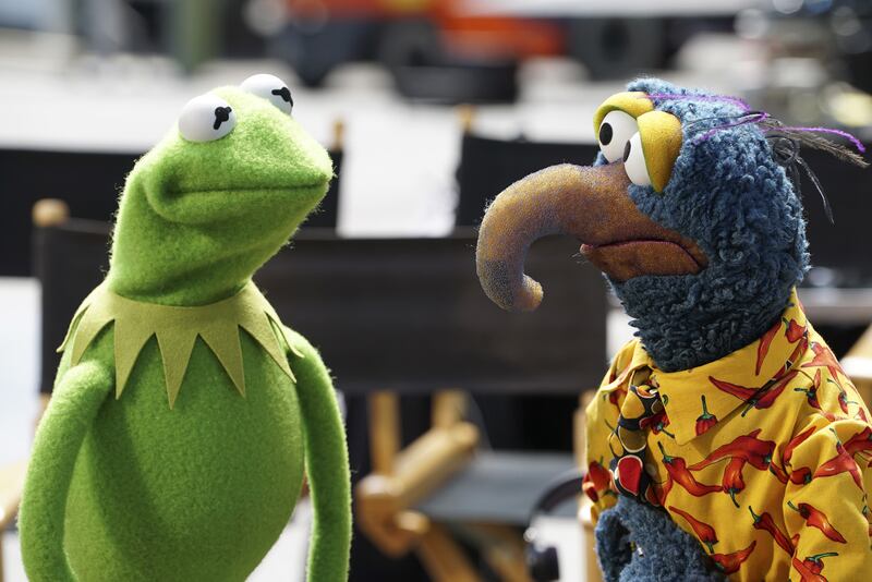 galleries/2015/09/14/fall-tv-s-most-exciting-new-shows-supergirl-the-muppets-and-more/150911-fall-tv-preview-07_wnrfoi