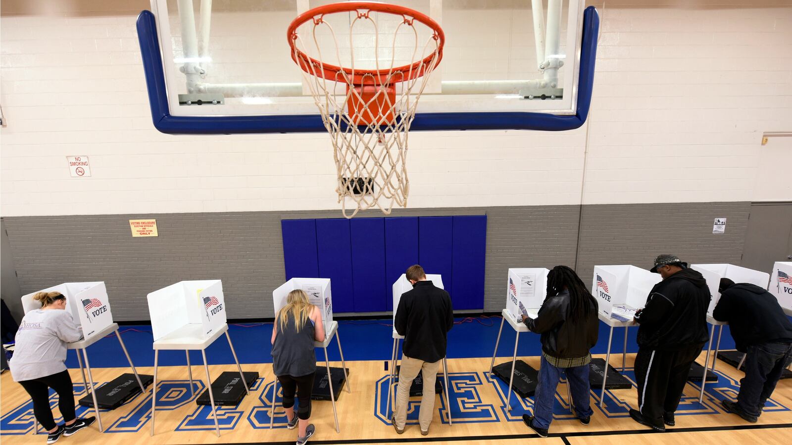 180905-north-carolina-voter-records-cheat_co429g