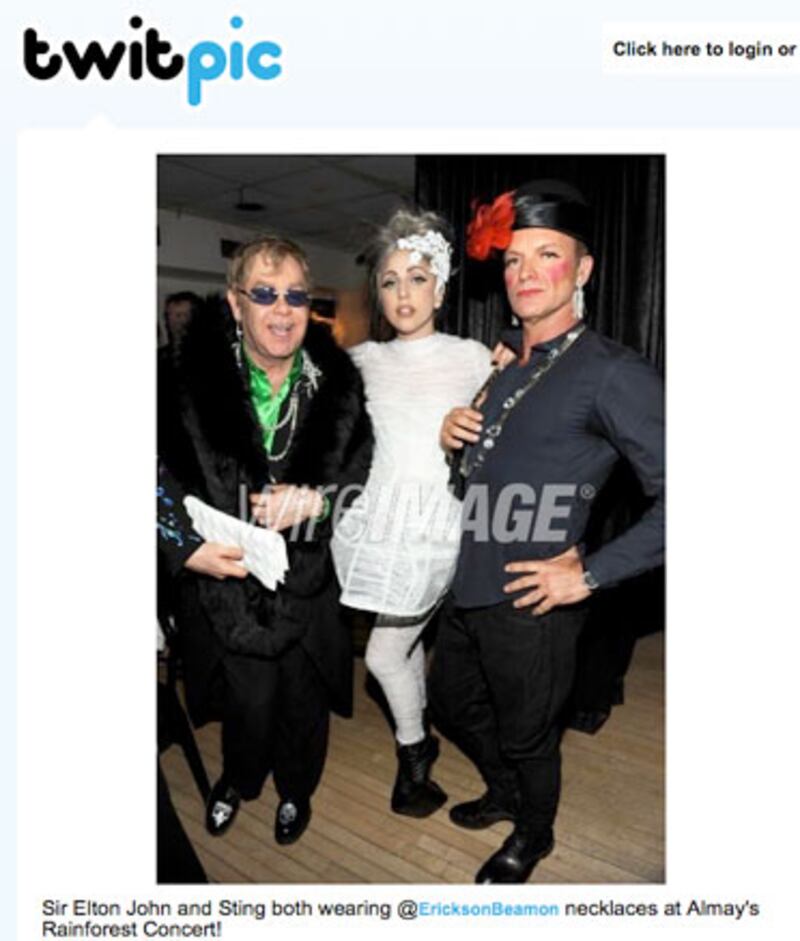 galleries/2010/06/30/best-celebrity-twit-pics/twitpi630---martin_fxdgcm