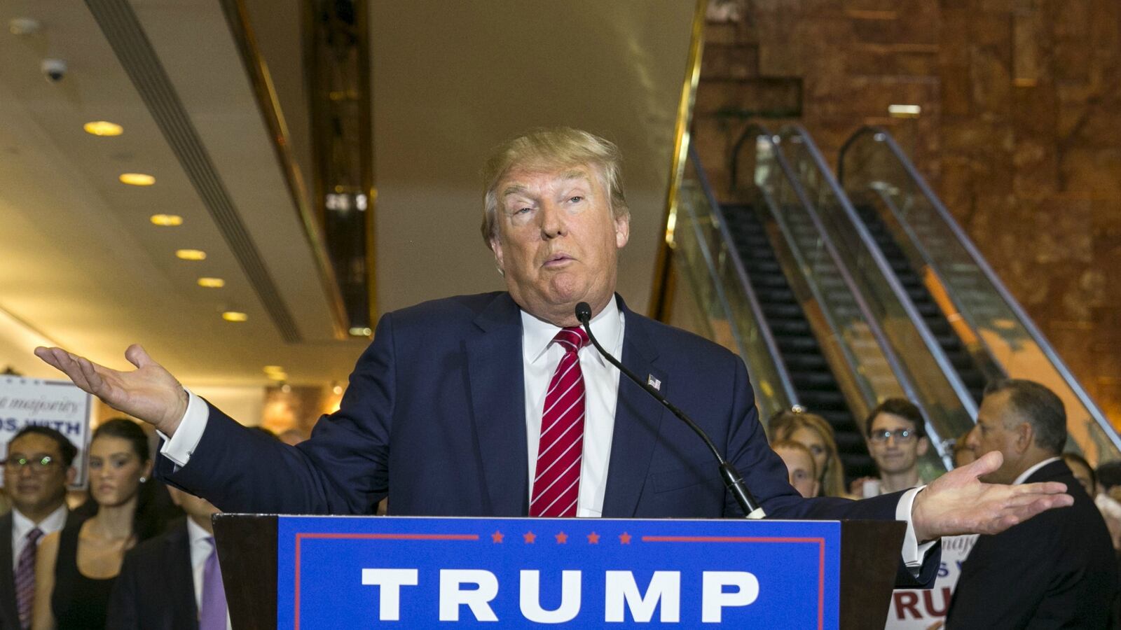 cheats/2016/09/07/trump-ending-media-blacklist/160907-trump-blacklist-cheat_eplvk3