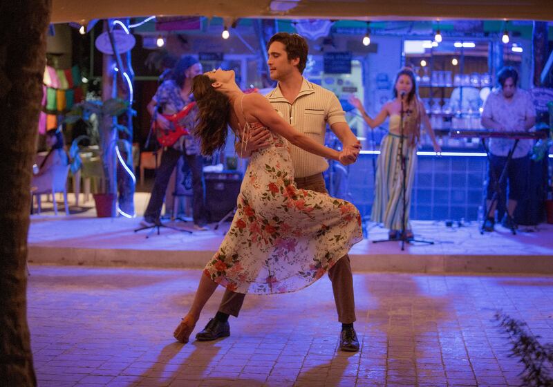 021023-atmidnight-1_df7nvb