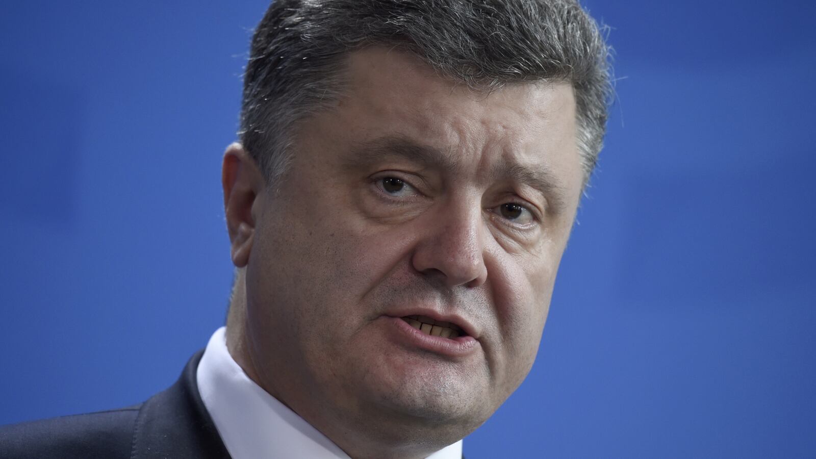 cheats/2015/04/06/ukrainian-prez-opens-door-to-federalism/150406-urkaine-federalism-cheat_bcft27