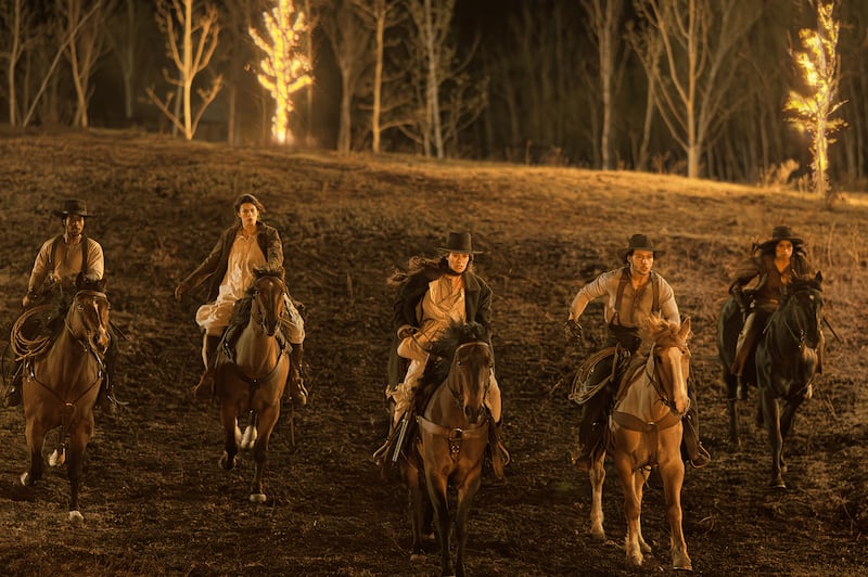 (L-R) Lamar Johnson as Albert Mason, Diana Silvers as Dahlia Teller, Lena Headey as Fiona Nolan, Nick Robinson as Elias Teller, and Natalia del Riego as Lilla Belle.