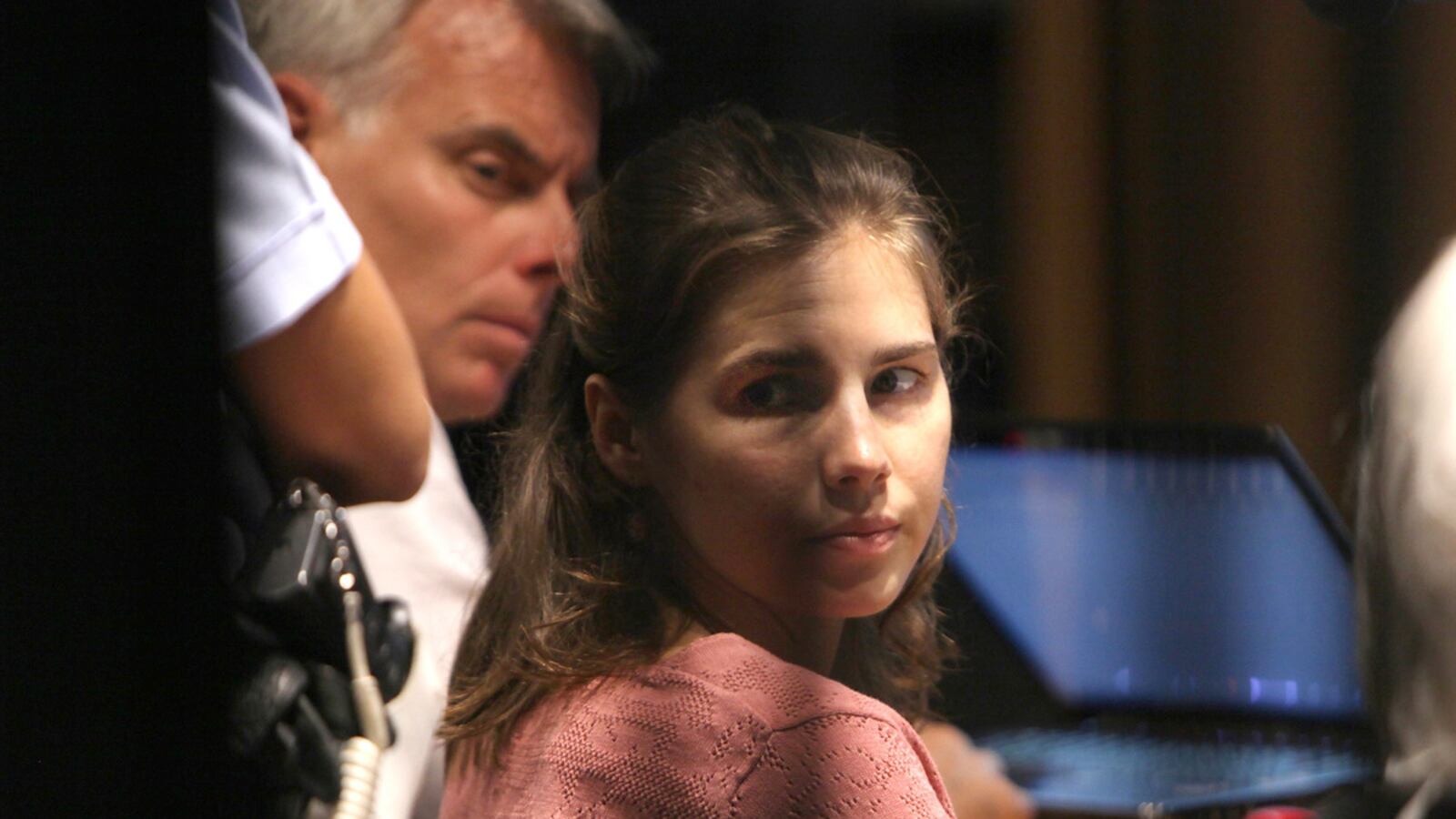 articles/2011/07/30/amanda-knox-appeal-prosecution-pokes-holes-in-forensic-testimony/knox-appeal-update-nadeau_b07rlw