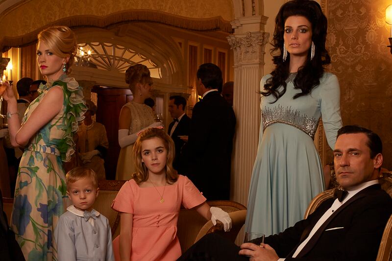galleries/2013/09/22/emmy-predictions-2013-who-will-win-and-who-should-win-photos/130919-emmy-noms-mad-men_h1wpnv