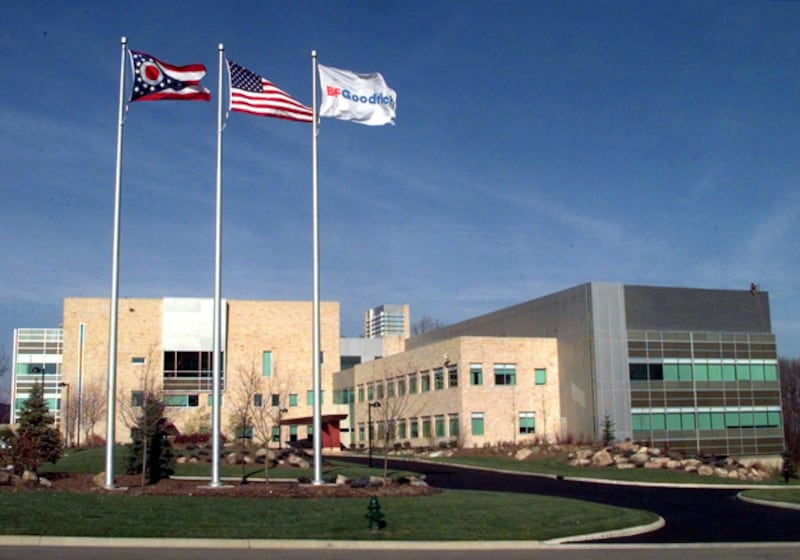 galleries/2011/03/27/15-tax-escape-artists/corporate-tax-cheats---goodrich_bogehm