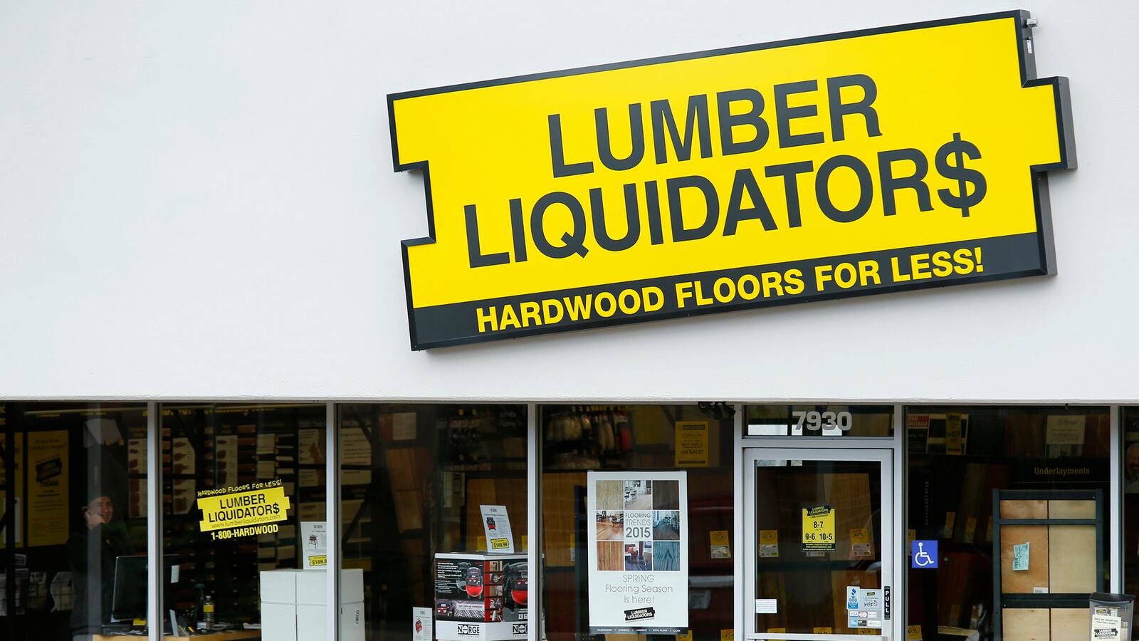 cheats/2015/05/07/lumber-liquidators-bans-chinese-laminate/150507-lumber-liquidators-cheat_upqhyr