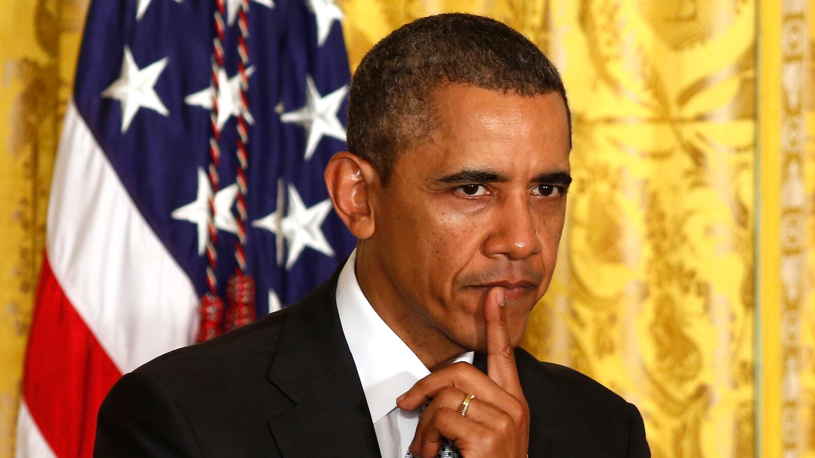 cheats/2014/04/08/obama-called-out-for-gender-gap/140408-obama-women-cheat_wmjlcy