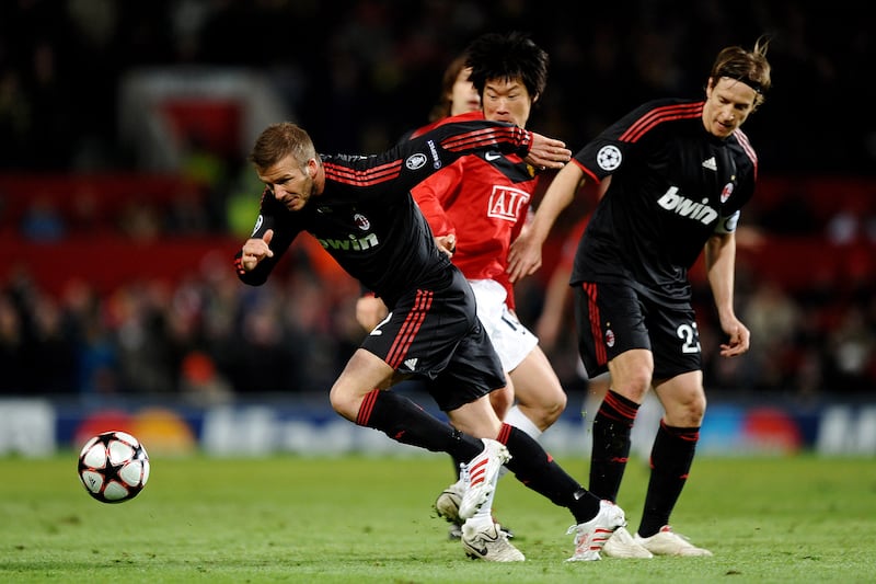 galleries/2013/05/16/let-us-reflect-on-david-beckham-s-hotness/130513-beckham-sprint-ball_xvxhnu