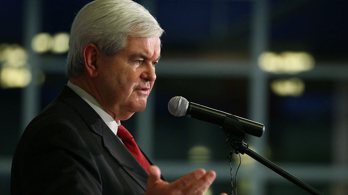 cheats/2012/01/15/candidates-jab-romney-in-forum/newt-santorum-attack-romney-forum-cs_yurlqo