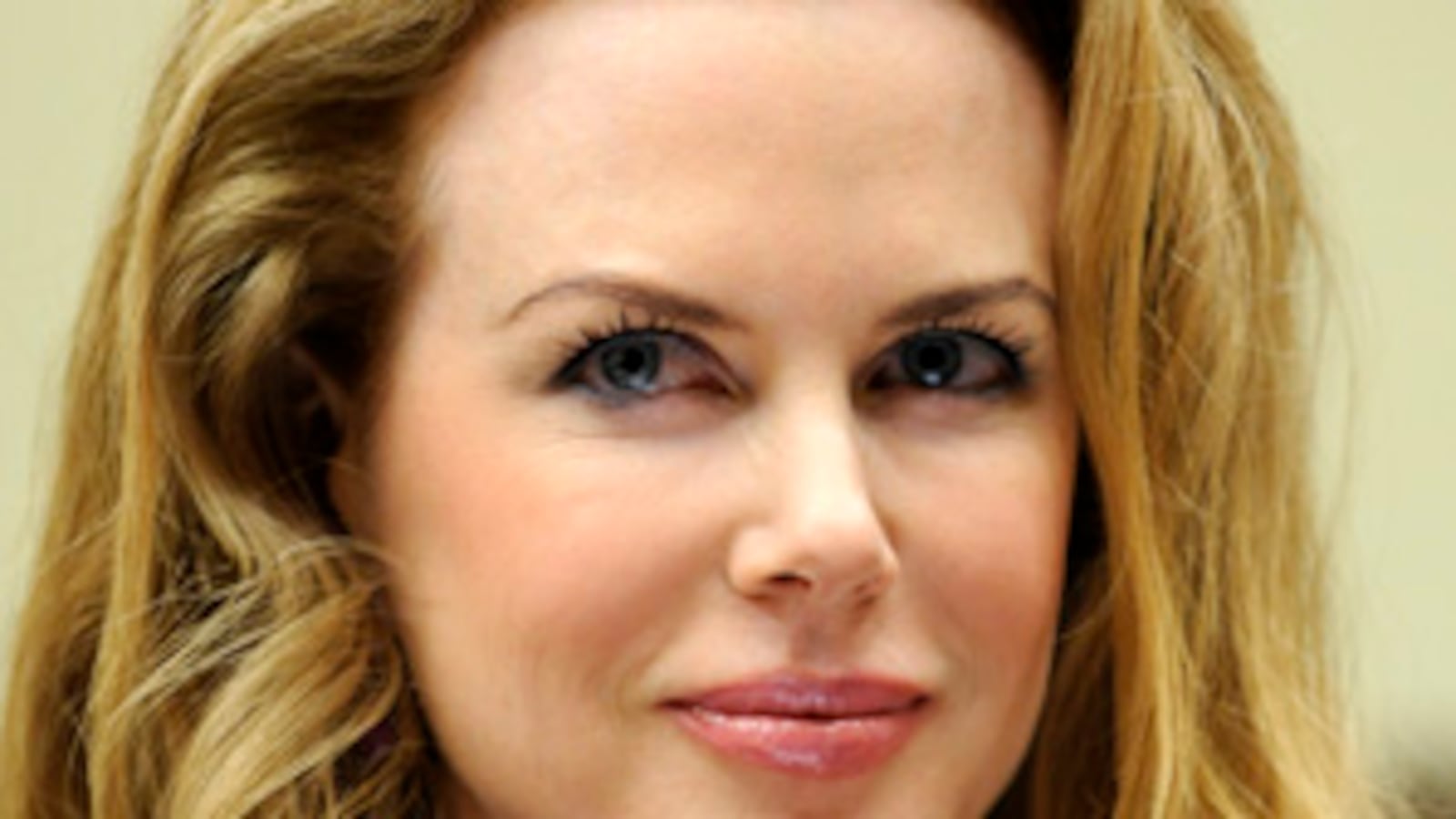 articles/2009/10/21/kidmans-new-cause/fernholz-nicole-kidman-testifies_cfogdi