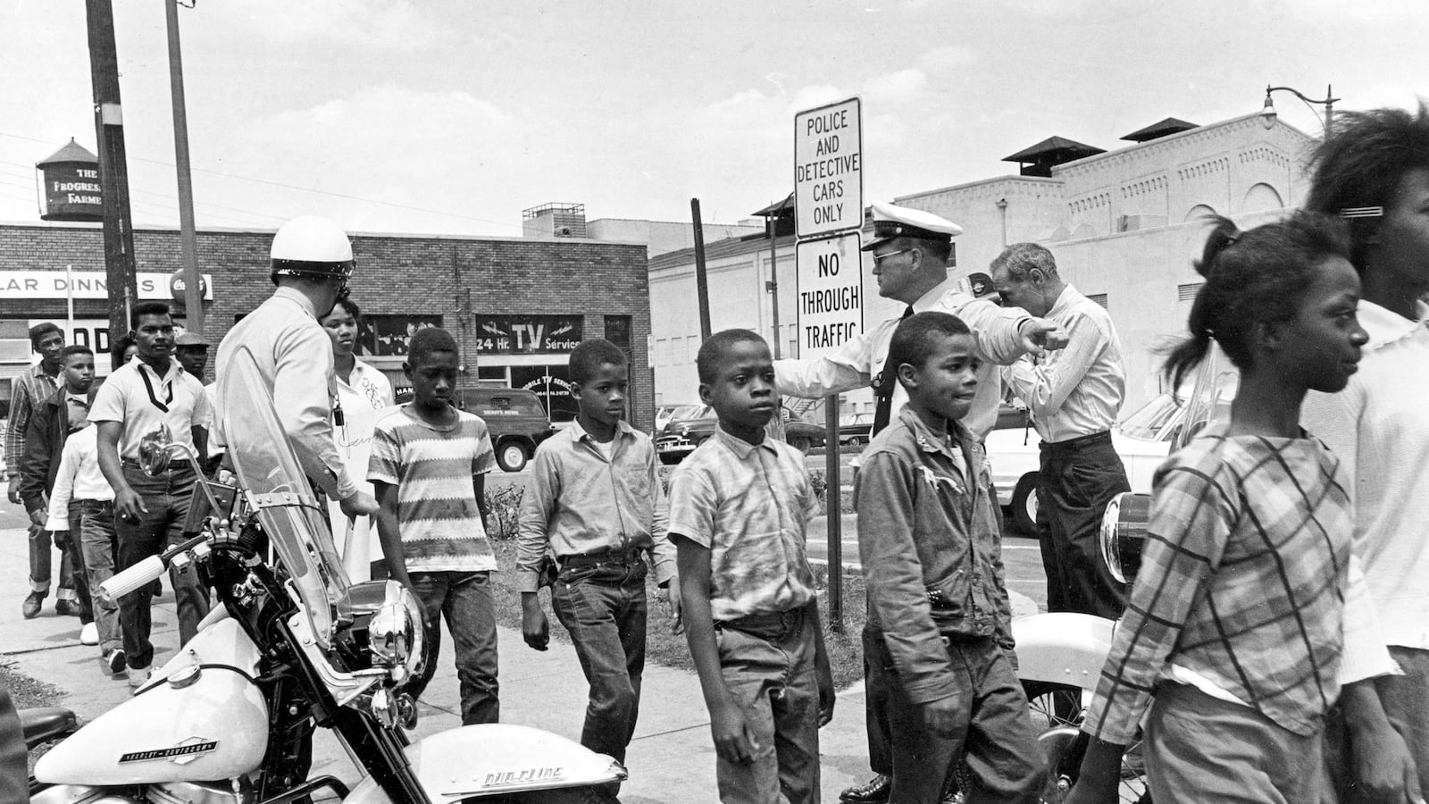 articles/2013/05/02/how-the-children-of-birmingham-changed-the-civil-rights-movement/130501-birmingham-anniversary-joiner-tease_hnjhye